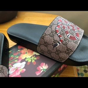 Authentic Gucci Snake Slides Size 9 In 